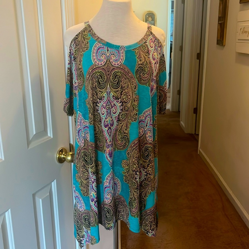 Paisley cold shoulder top